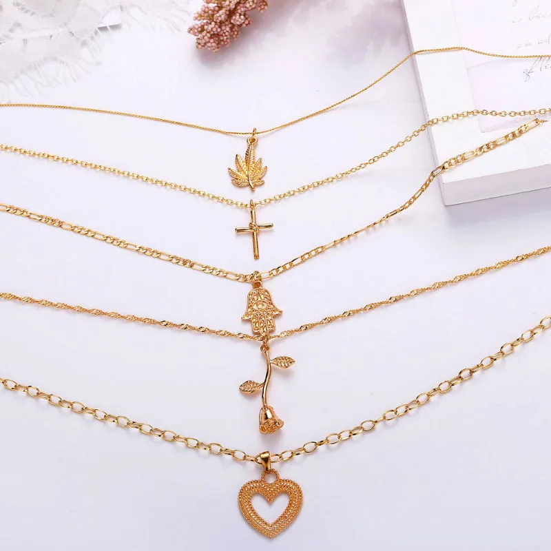 

Creative Maple Leaf Rose Flower Hollow Love Pendant Multilayer Necklace Women Jewelry 2021