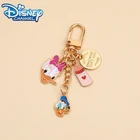 Женские брелки с мультяшными героями Диснея, ювелирный подарок для друзей с декоративной подвеской Минни, Дейзи, стразами