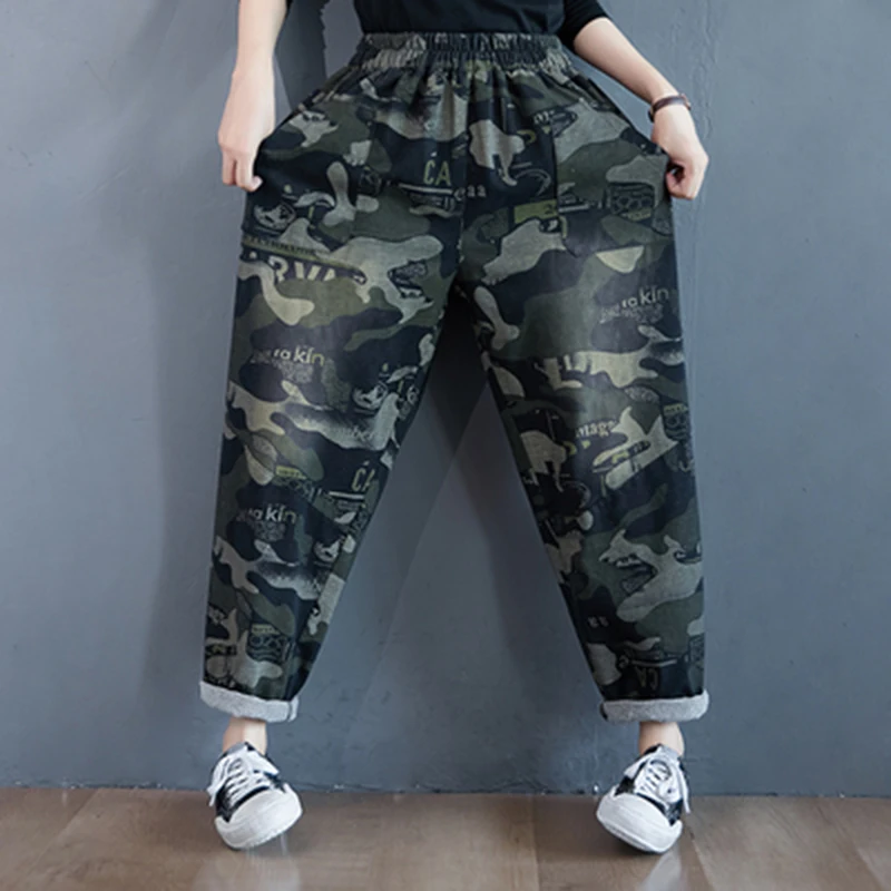 

Женские свободные джинсы с эластичным поясом, универсальные брюки-шаровары из хлопка и денима с камуфляжным принтом, Новое поступление на о...