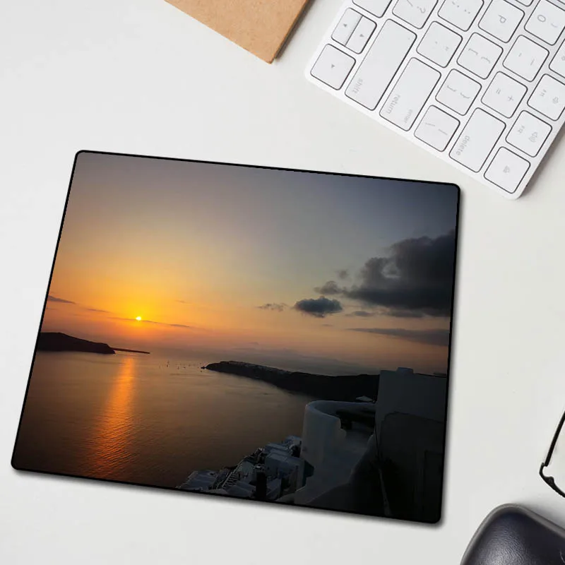 

XGZ mouse pad sea scenery large size selection table mat high quality game mouse pad rubber anti slip keyboard pad suitable for
