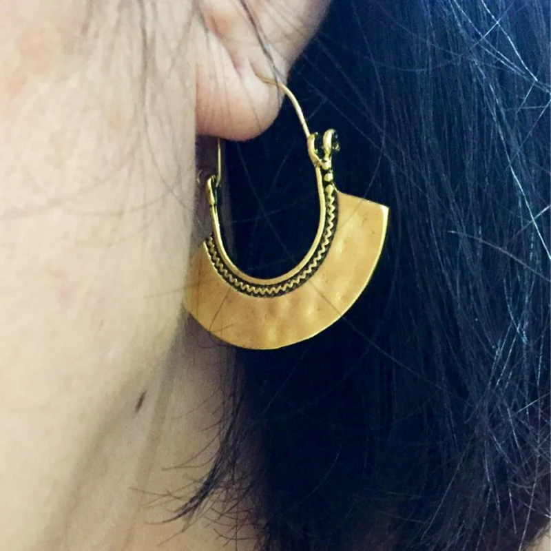 Индийские этнические латунные серьги висячие цветок украшенные цветочным