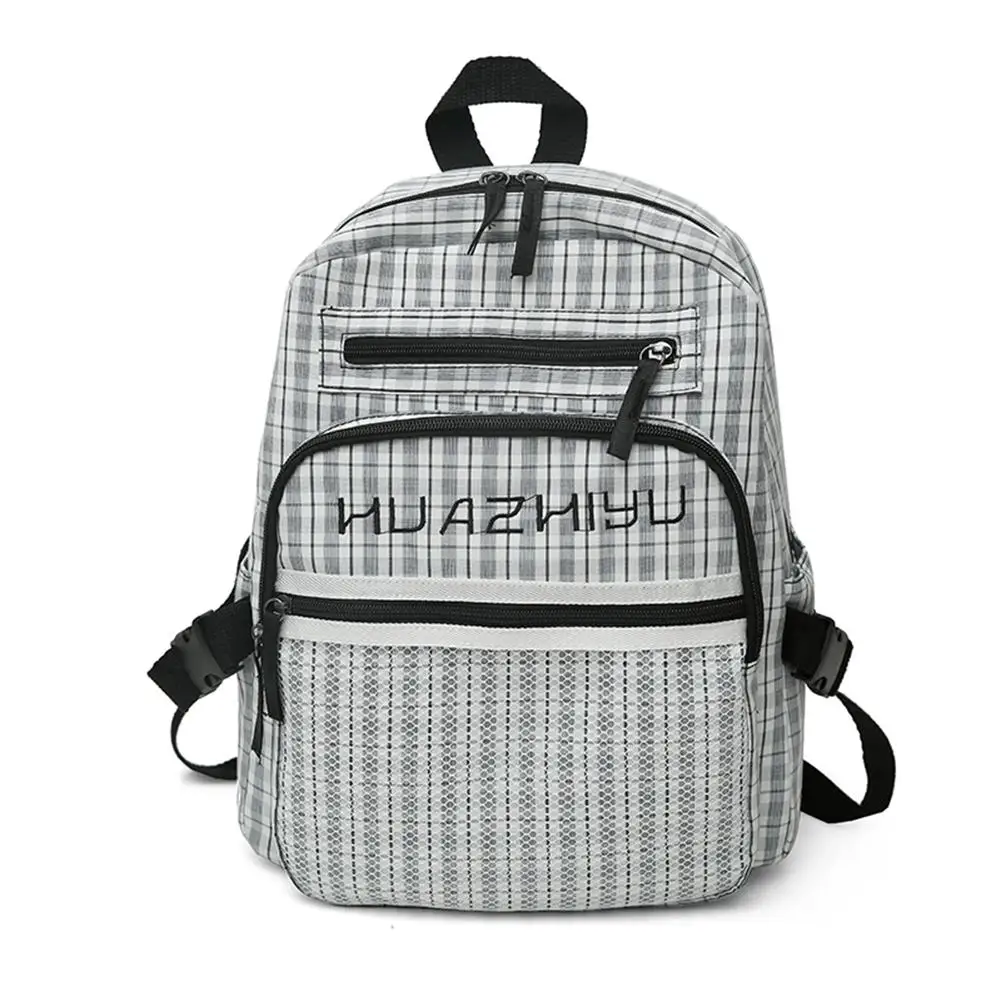 Модный рюкзак в клетку большой емкости школьный через плечо клетчатый с буквами