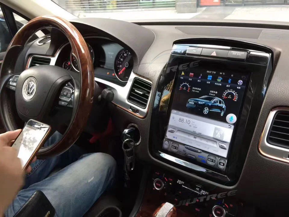 Автомагнитола на Android с вертикальным экраном для Volkswagen Touareg 2010-2017 мультимедийный