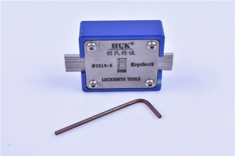 

Слесарный инструмент для измерения толщины ключа