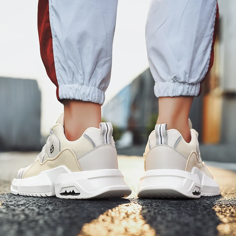 

Men's fashion casual sports shoes new low-top outdoor running shoes comfortable soft breathable deodorant wear-resistant shoes