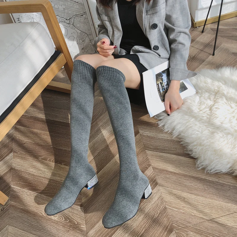 

2021 New Style Women Stretch Sock Long Tight Boots 4cm Low Heels Lady Crystal Over The Knee High Boots Stripper Winter Warm Hot