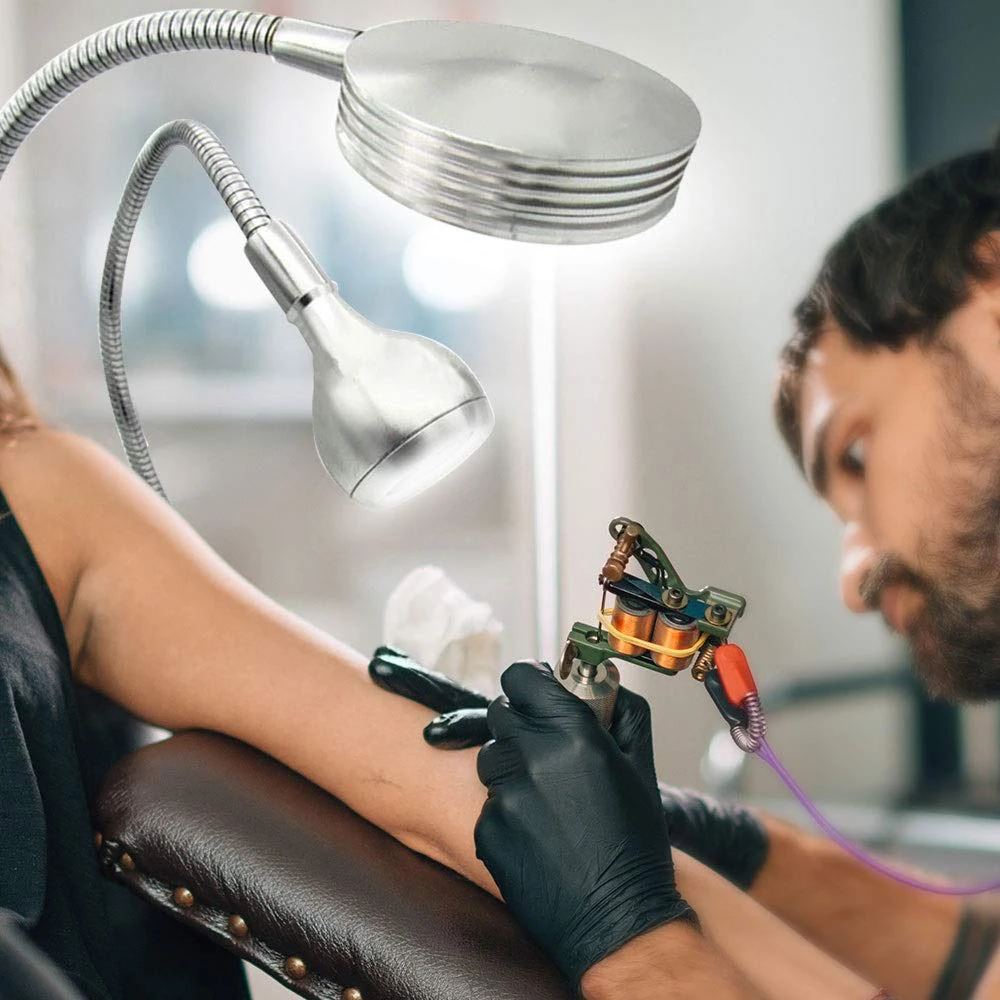 Настольная лампа 2 в 1 на зажиме креативный регулируемый светильник холодного