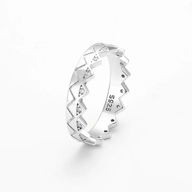 Женское кольцо из серебра 100% пробы с фианитом | Украшения и аксессуары