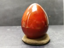 100gNatural color red agate egg polishing quartz crystal healing stone, furniture accessories