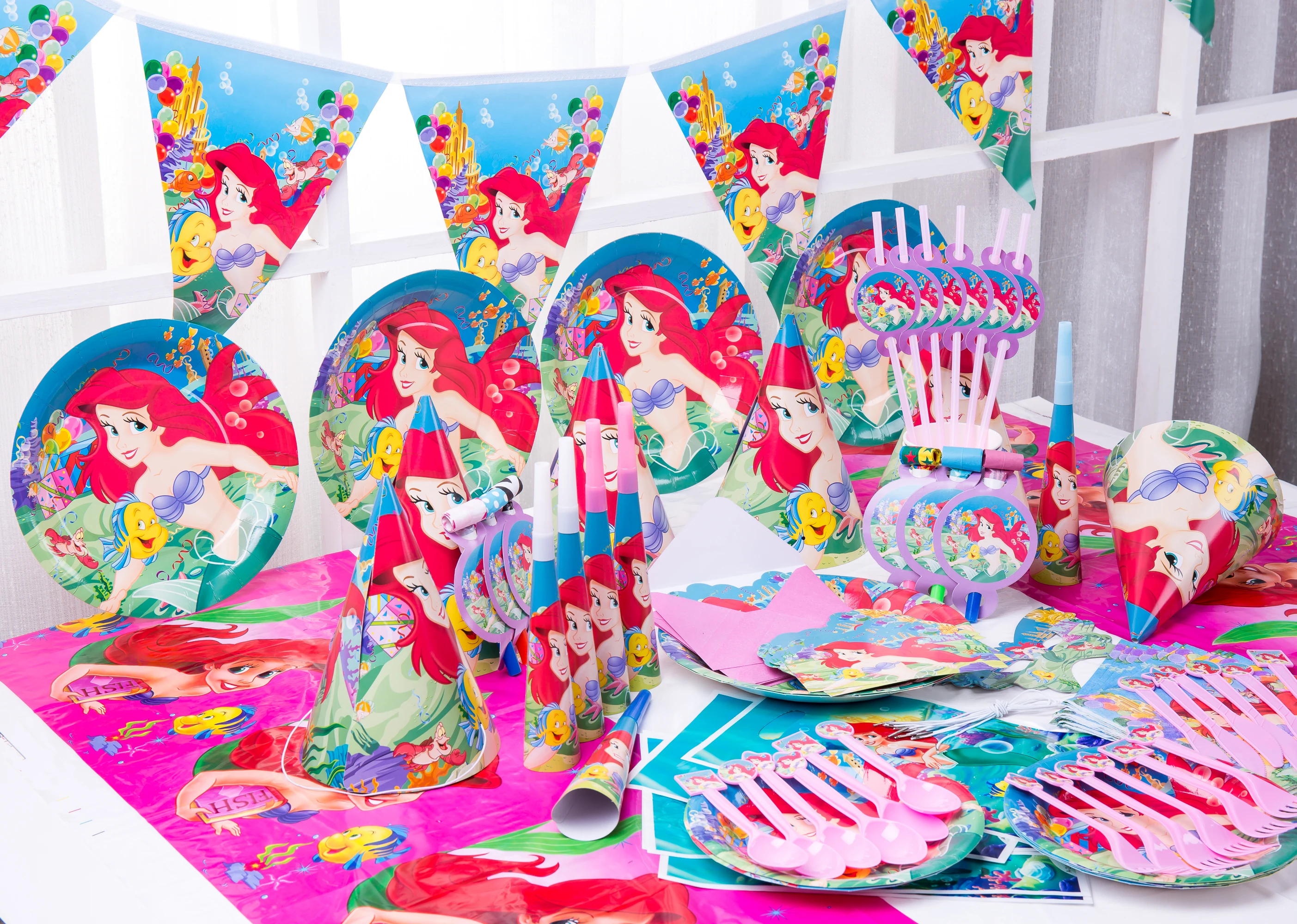 Одноразовая посуда Ариэль маленькая Русалочка праздничное украшение для дня