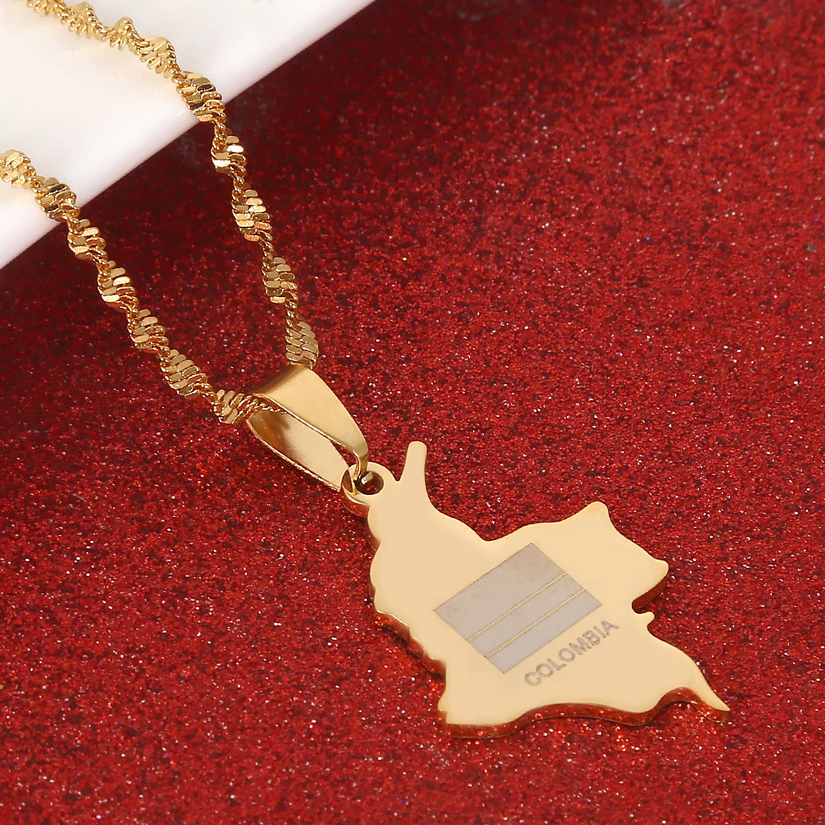 Ожерелье с подвеской из нержавеющей стали изображением карты Колумбии модная