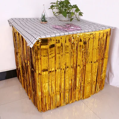 

Фольгированная юбка для стола 275x75 см