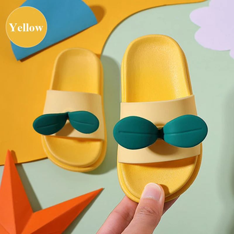 Тапочки детские с рисунком листьев Нескользящие