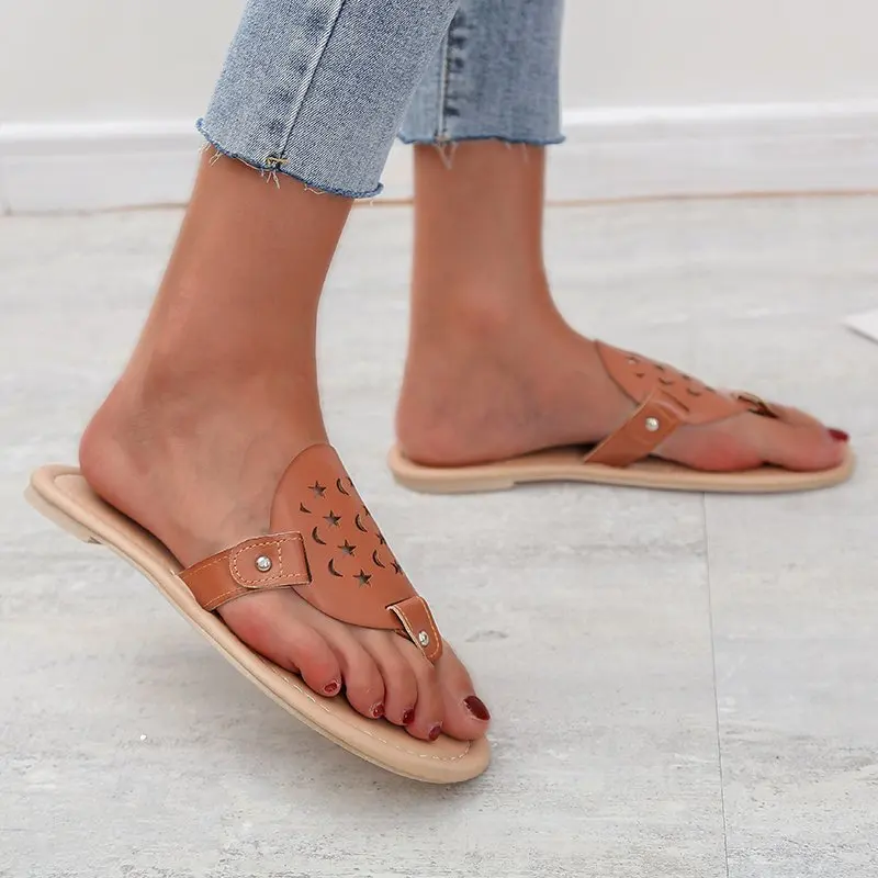 

2021 Women's Flip Flops Woman Casual Slippers Women Hollow Out Summer Flat Ladies Leisure Beach Shoes Female Footwear Plus Size