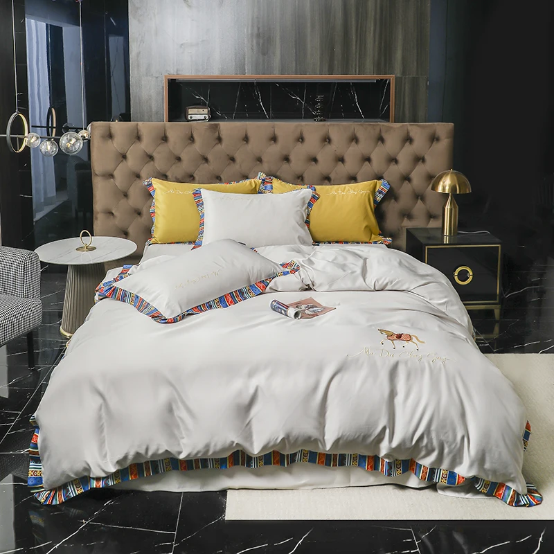 

Luxury Silver Soft Washed Silk Horse Embroidery Bedding Set Double Duvet Cover Set Flat/Fitted Sheet Pillowcases Home Textile