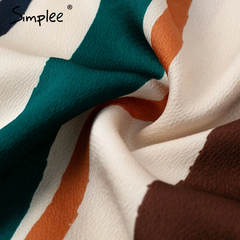 Женское платье в радужную полоску Simplee летнее с глубоким вырезом и коротким