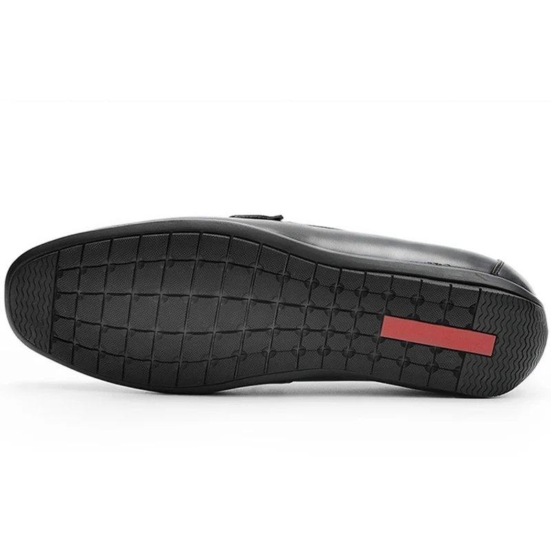 

Summer Genuine Leather Man Comfortable Casual Flat Loafers Round Toe Slip on Carved Men's Breathable Driving Shoes HS158