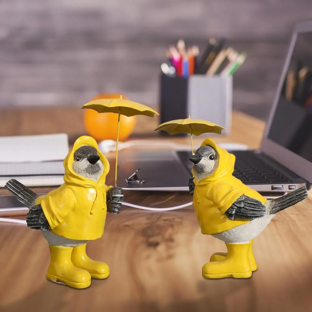

Umbrella Bird Sculpture Cute Yellow Resin Decorative Ornament Home Decoration