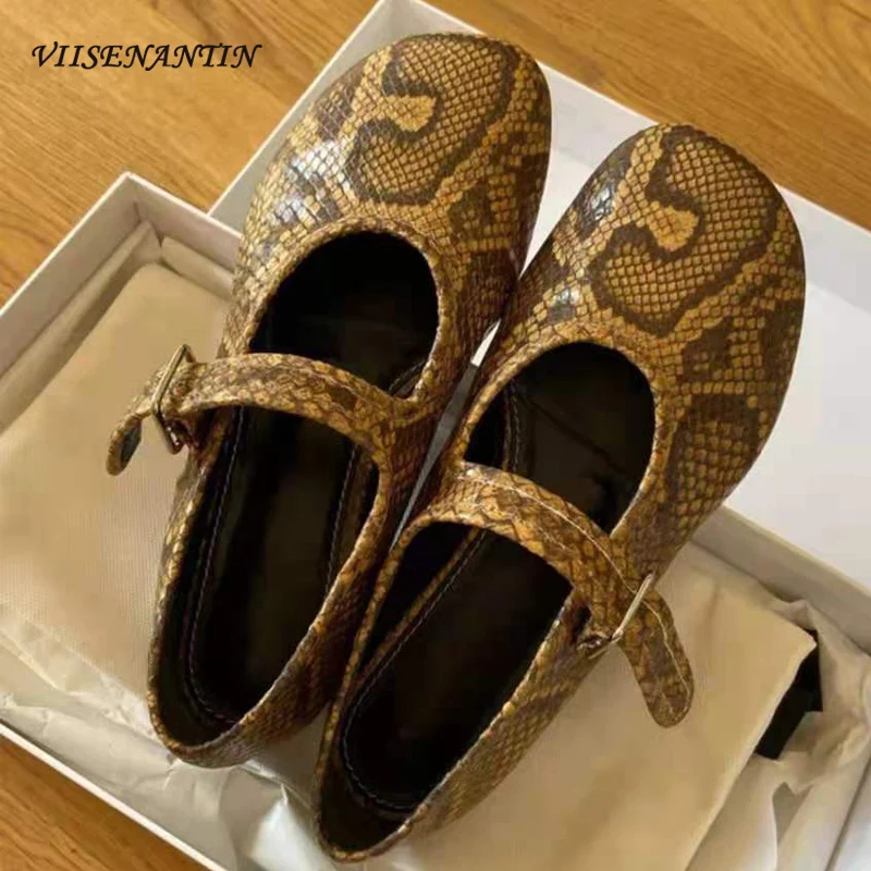 

New British Style Round Head Shallow Mouth Low-heeled Snake Pattern Buckle Mary Jane Shoes Women All-match Retro Flat Shoes