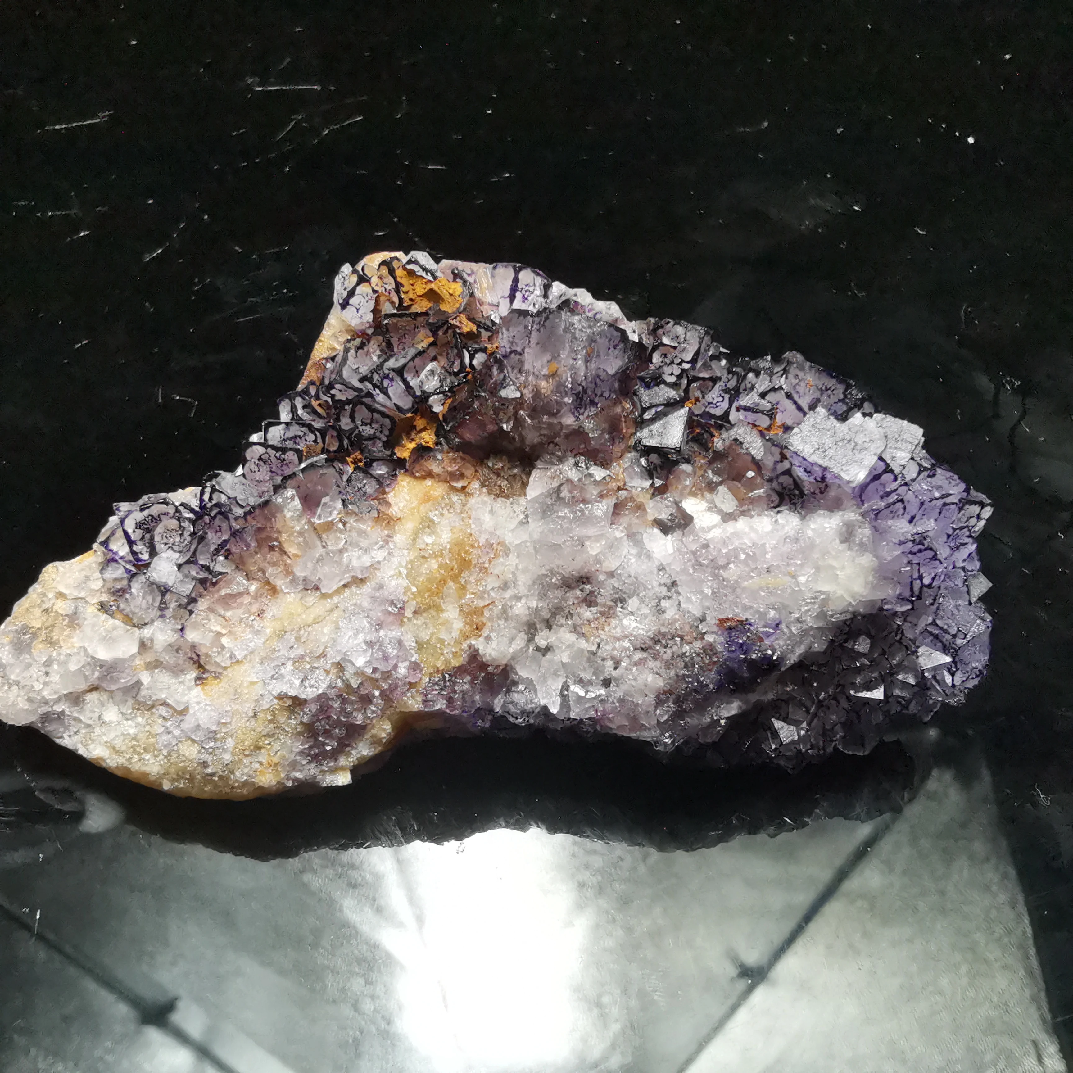 

122.4gNatural rare purple fluorite mineral specimen healing energy CRYSTAL QUARTZ GEM original stone teaching specimen display