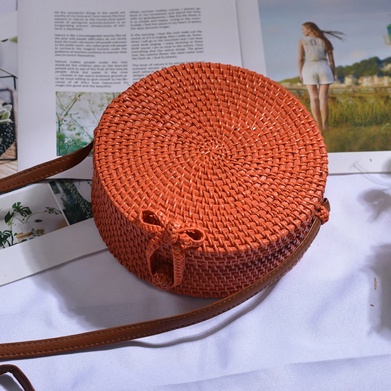 

Lovevook round straw bags for women rattan woven bagss for summer Bohemia beach bag for travel crossbody bag for ladies 2020
