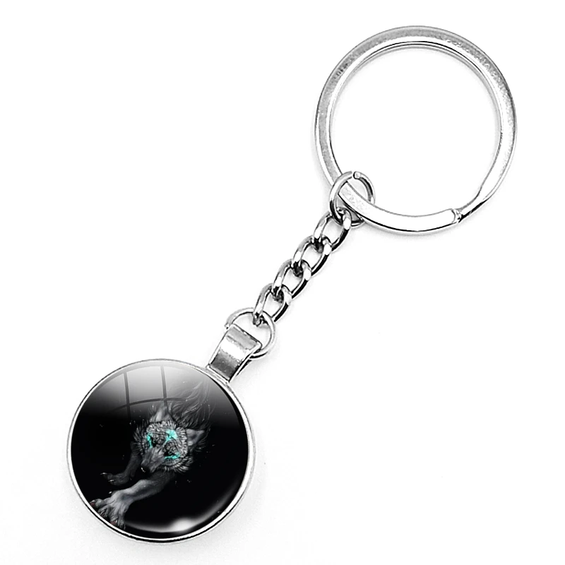 

2020 New Anime Keychain Wolf Totem Siberian Wolf Keychain Glass Convex Personality Pendant Keychain Jewelry Gift