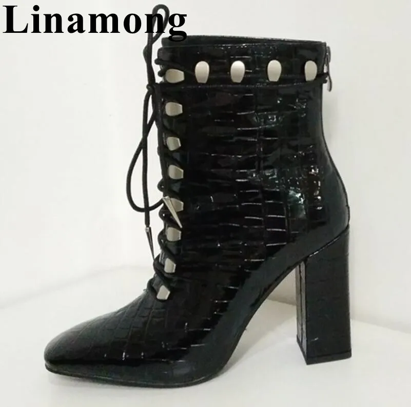 2019 зимние популярные короткие женские ботинки туфли двух цветов с острым носком