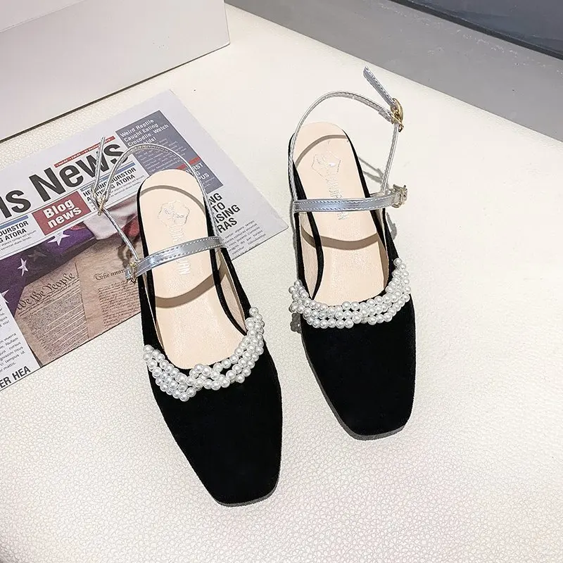 

2021 summer new women's Baotou sandals fashion pointed black thick heel hollow single shoes wild lace up women's shoesM628