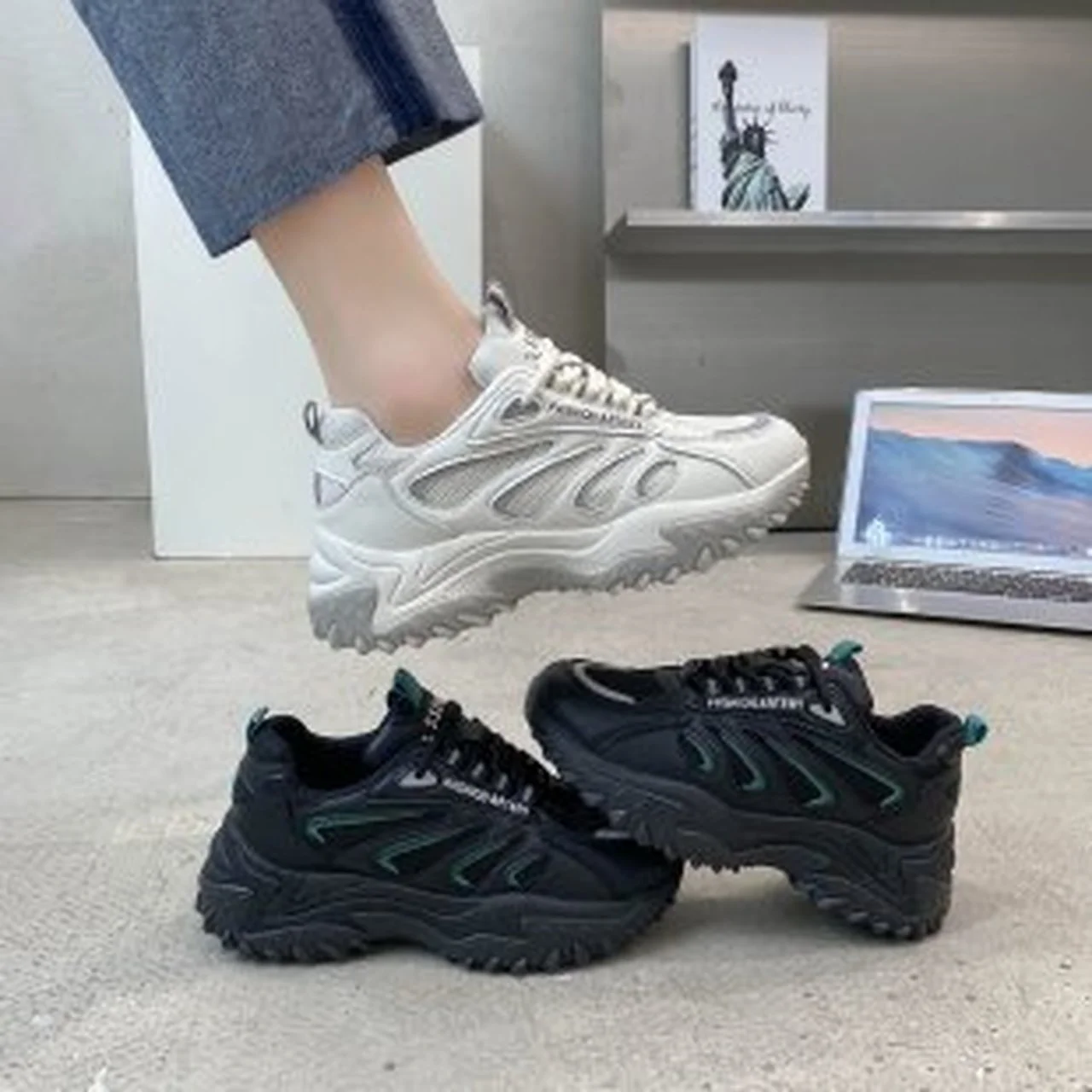 

2021 Autumn New Fashion Women's Vulcanized Shoes Comfortable Lace Up Platform Sneakers Round Head Women Casual Dad Shoes