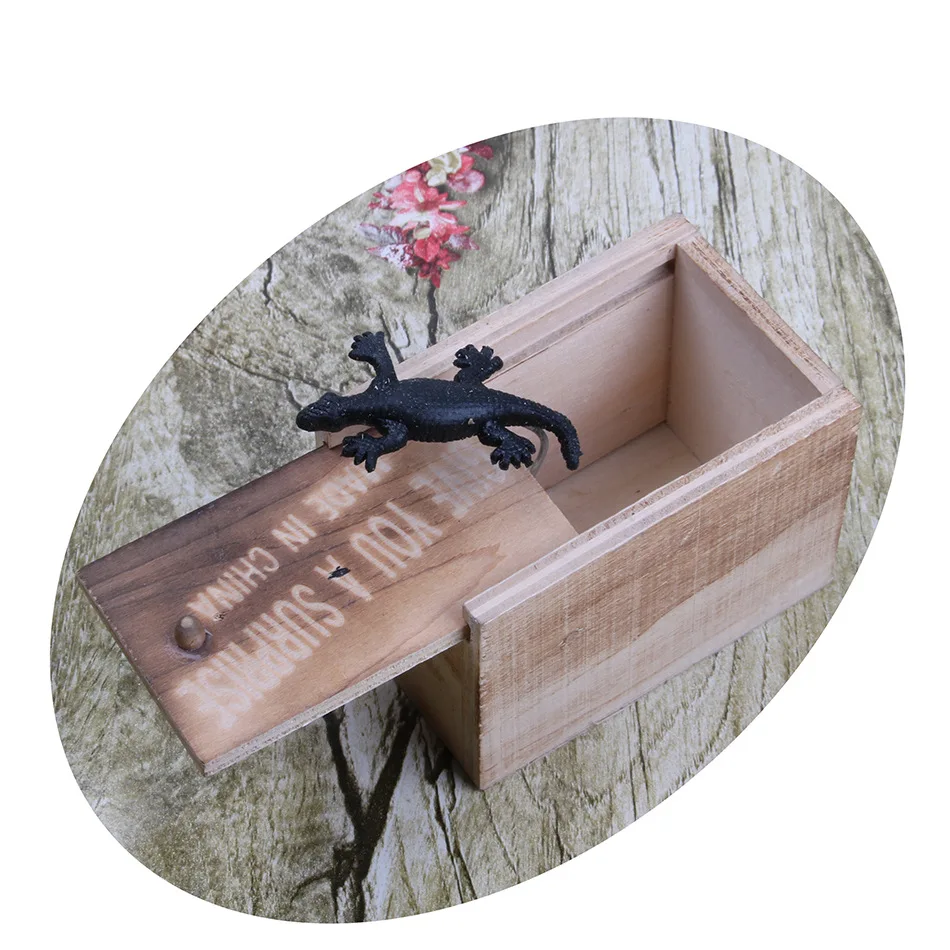 Дрожащий звук пугающий деревянный ящик весь человек пародия Маленький червь