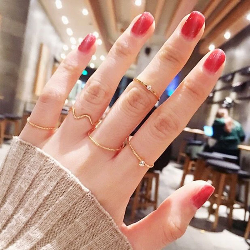 Кольцо женский Корейская версия горный хрусталь волна кольцо пять Piece Ring Set