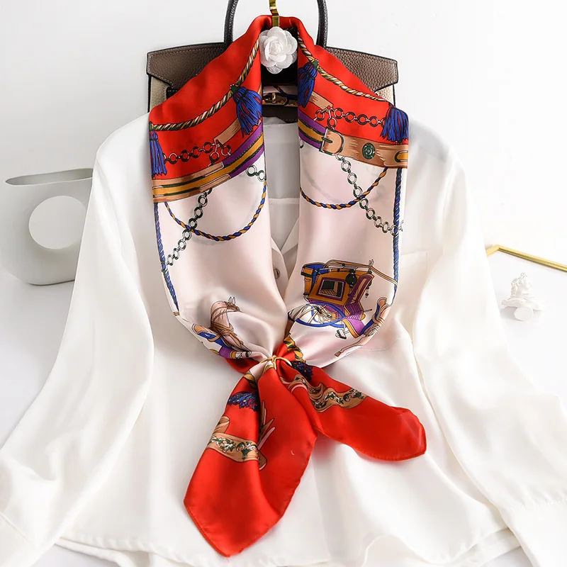 Большой квадратный женский шарф с цепочкой имитация украшение из шелка