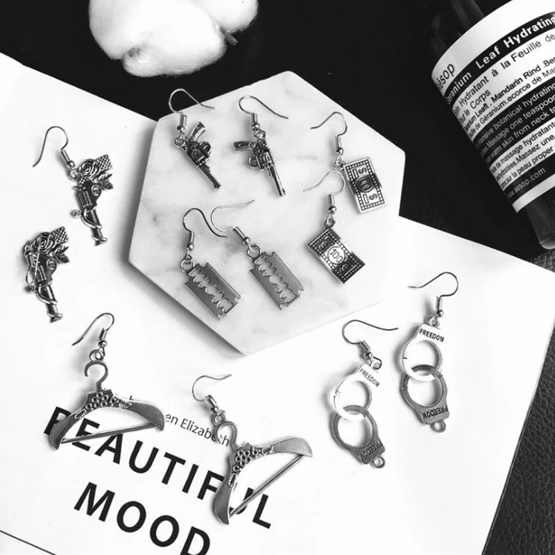 1 пара серьги для женщин модные сапоги в панковском стиле наручники лезвие