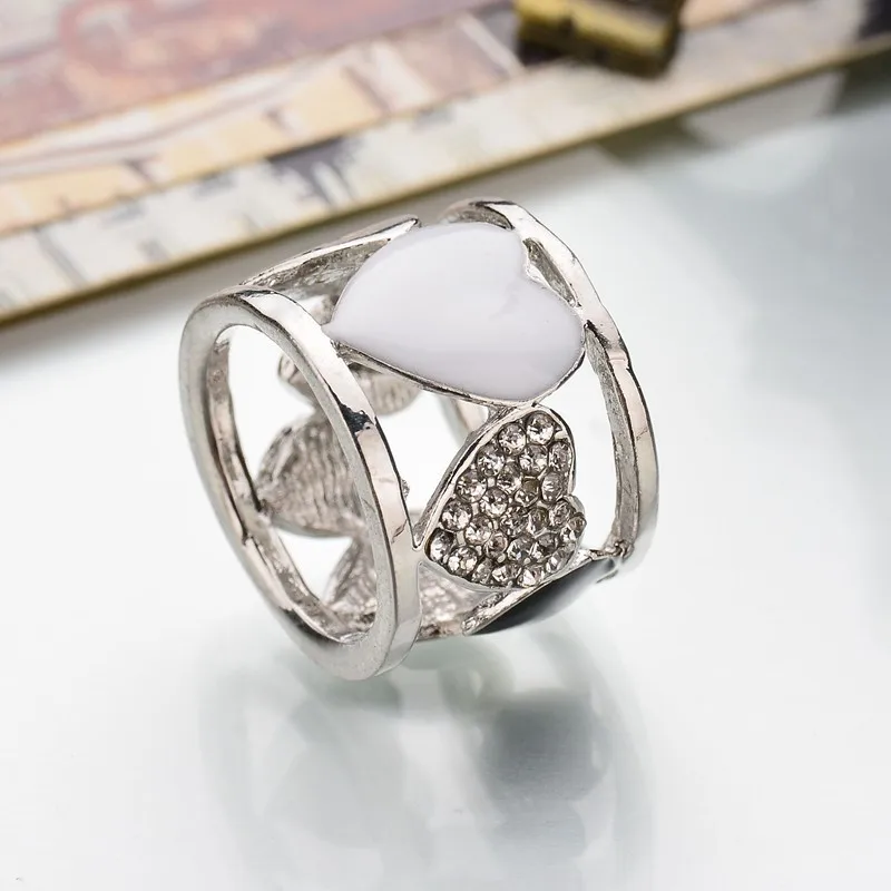 Корейская версия со стразами идеально сочетаются с нарядным тепло-shape форме