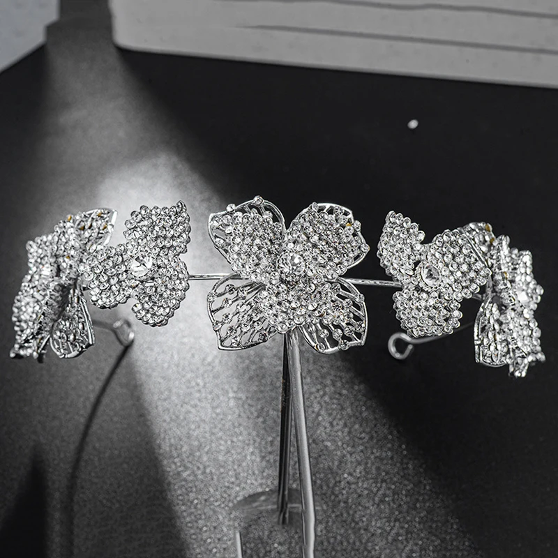 

Flower Shaped Crown Bridal Wedding Birthday Prom Headdress Rhinestone Inlaid Retro Luxury Hair Accessories for Female Decoration