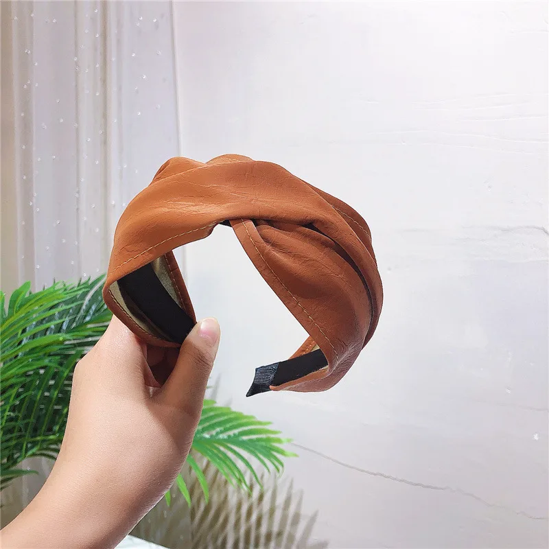 Матовая искусственная кожа и сердечком повязка на голову в винтажном стиле