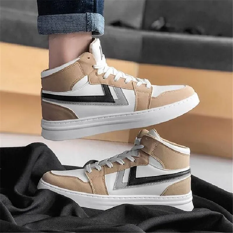 

Men's fashion sneakers Skateboard shoes 2020 new classic lace-up high-top vulcanized flat camouflage casual sport running shoes