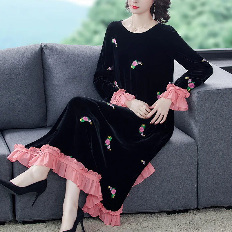 

Женское платье с длинным рукавом и круглым вырезом, осень 2021