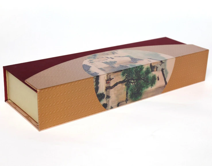 Черная картонная подарочная коробка с логотипом на заказ ручкой белая упаковка и