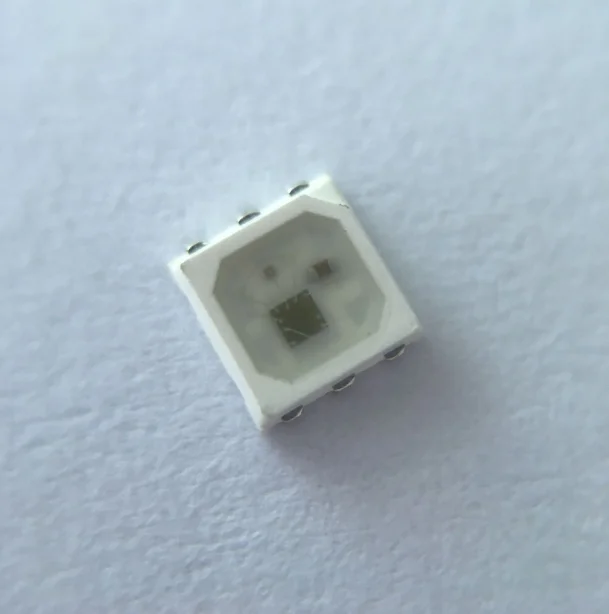 WS2813 миниатюрный светодиодный чип SMD 3535 RGB для полосы экран дисплея 5 в постоянного