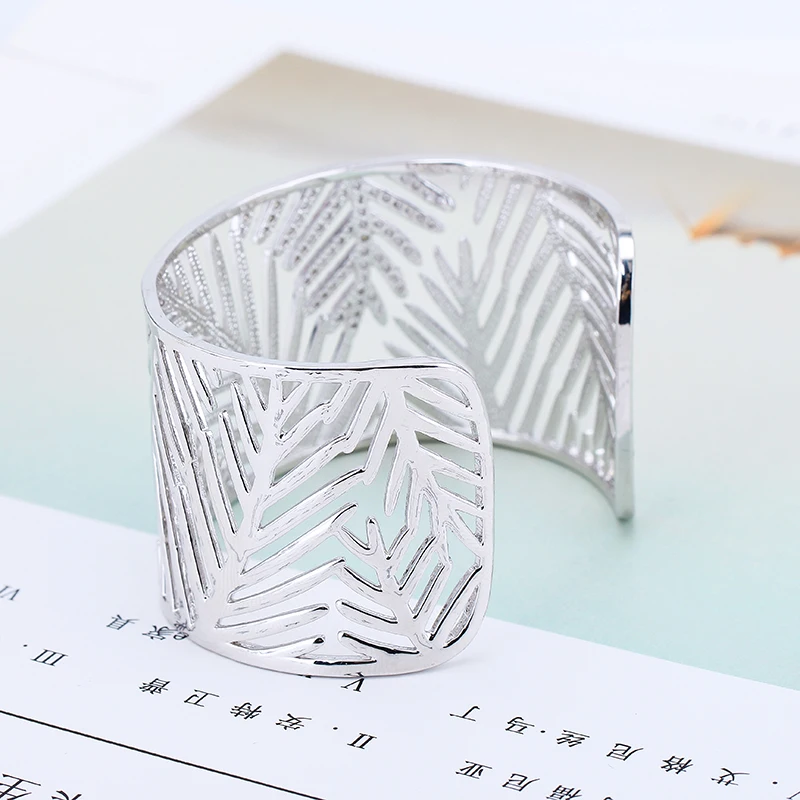 Очень модный прозрачный AAA кубический циркон широкий жесткий браслет для женщин