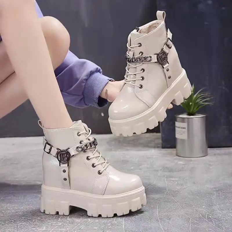 

Boot female ankle boots autumn winter new British wind INS thin boots with a thick bottom and velvet Martin boots