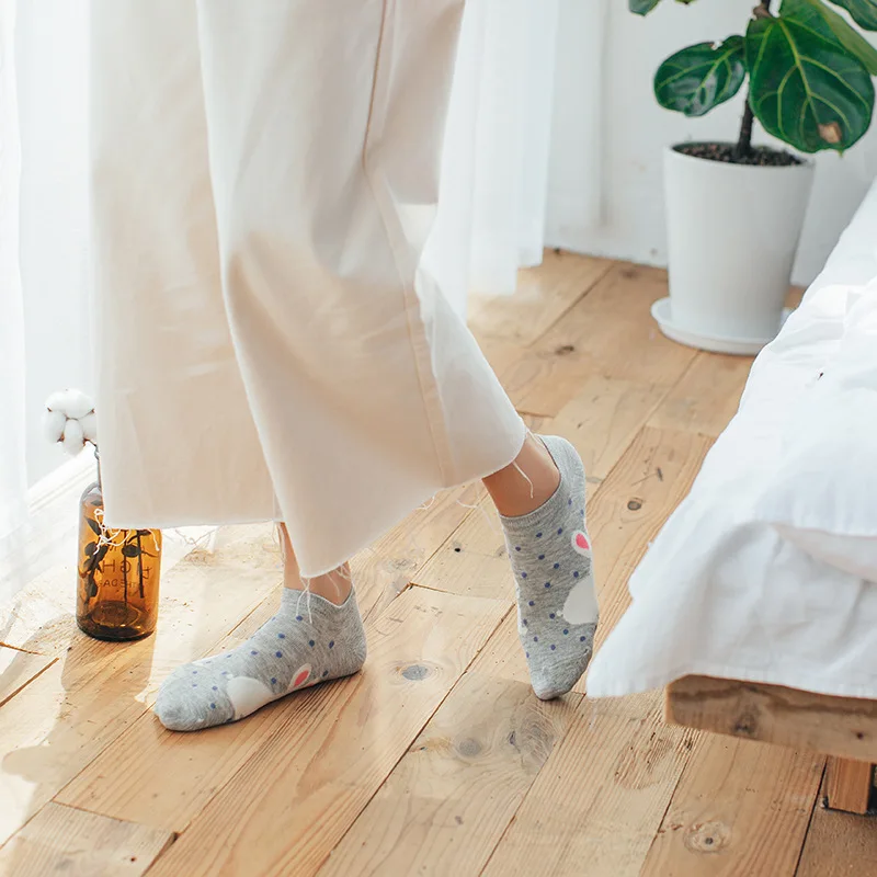 

10 pieces = 5 Pairs/lot Women Short Socks Cartoon Harajuku Animal White Giraffe Ankle Socks Novelty Female Funny Happy Casual