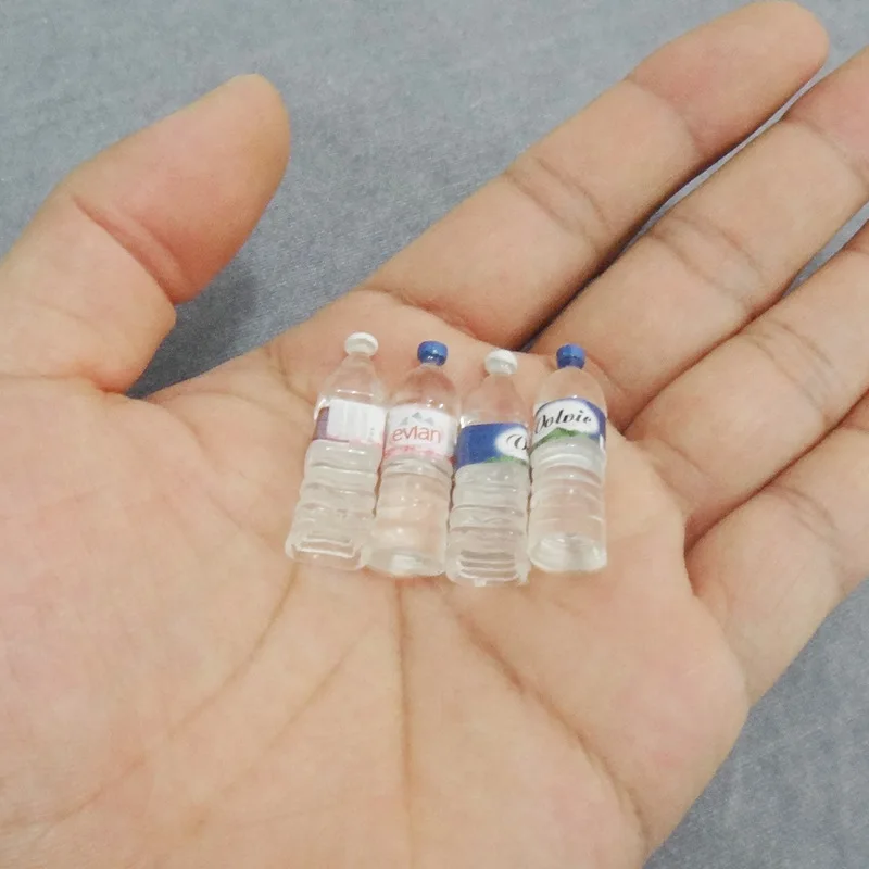 

5pcs/set Milk bottles Shampoo Bibs Baby Bottles Set For Barbie 1:12 Dolls House Miniature Nursery Accessory Gift