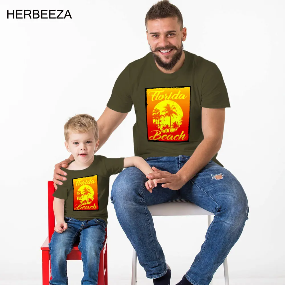 

Летняя футболка с коротким рукавом для отца, сына, дочери