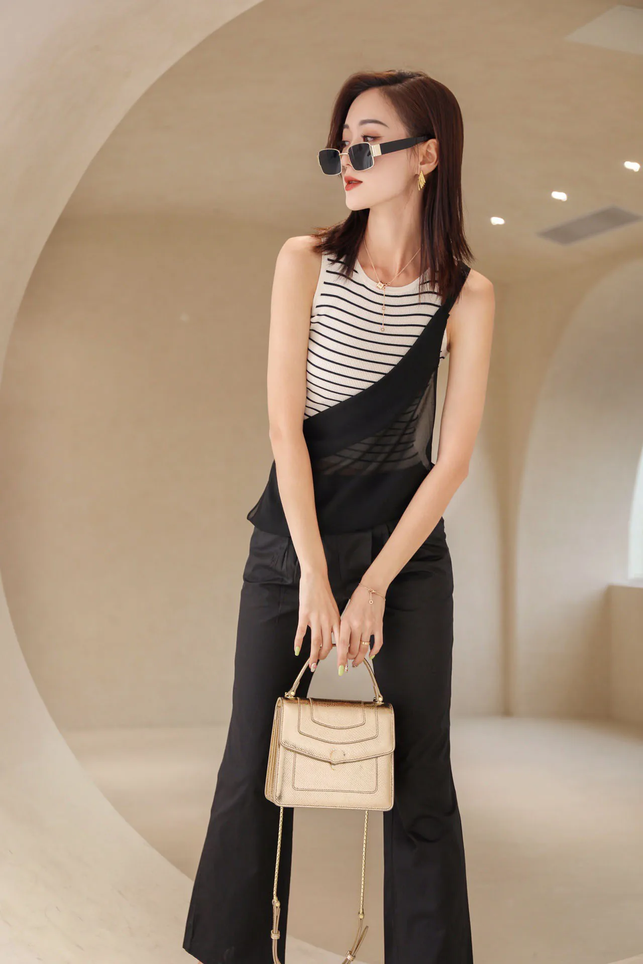 

Free Shipping 2020 The New Style Fashion And Pretty Genuine Cow Leather Women Handbag One Shoulder Crossbody Bag 16 color 20 cm