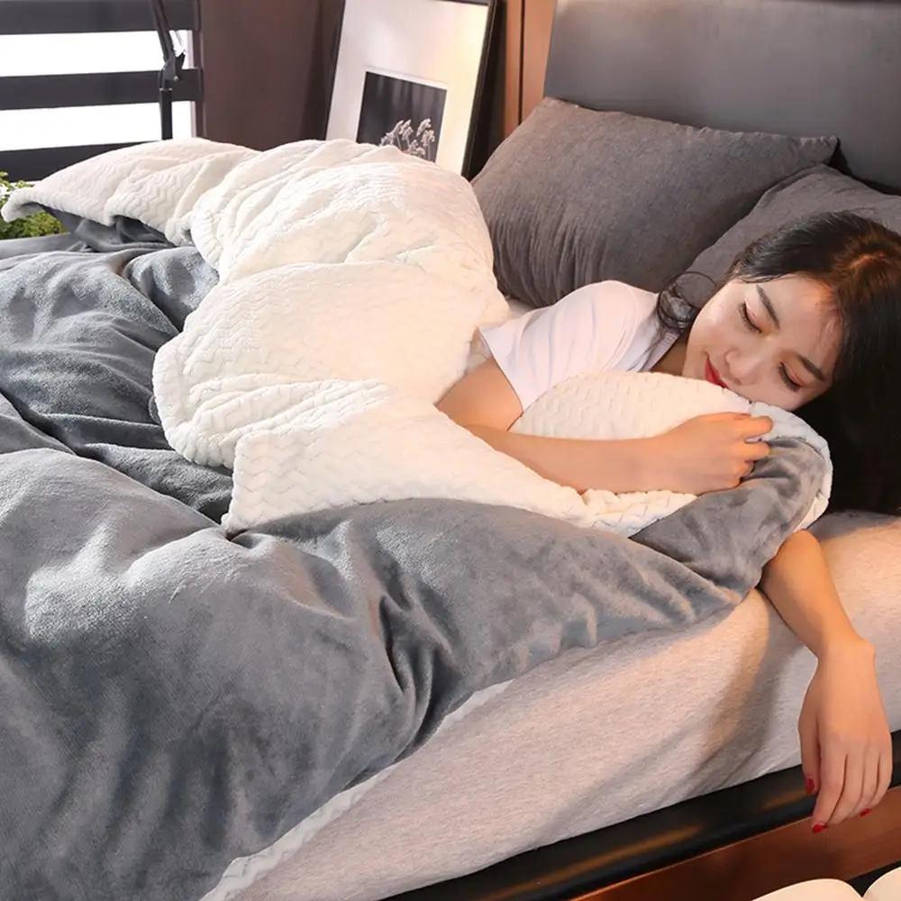 

Hmoe Textiles 1pcs Flannel Quilt Cover Winter Soft Warm Coral Fleece Thickening Warm Duvet Bedding Cover Throw Mechanical Wash