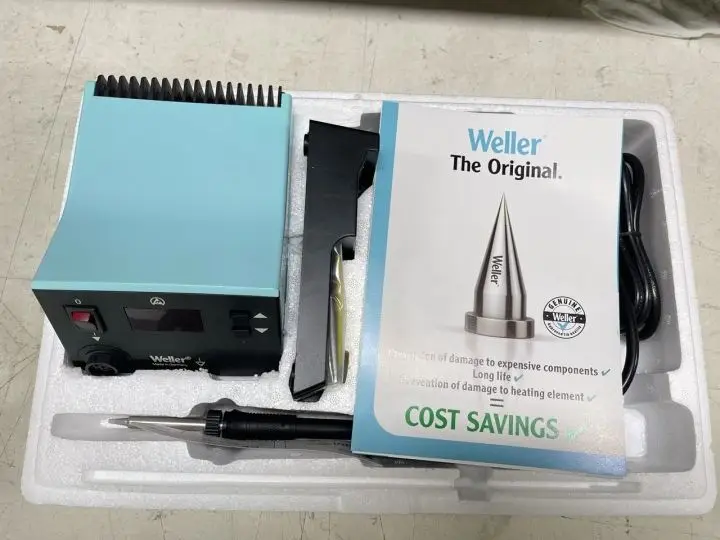 

Оригинальная паяльная станция 80 Вт Weller WSD81/WSD81i