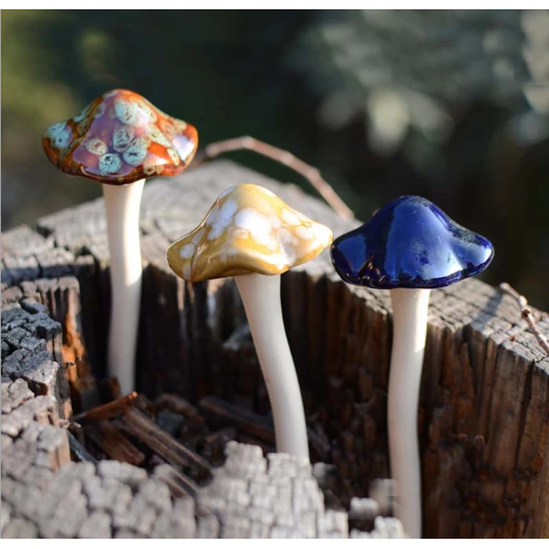 

4-Pack Ceramic Mushrooms For Garden Decoration