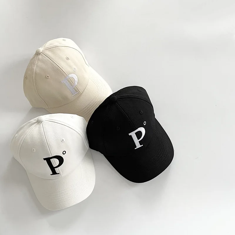 Шапка унисекс для пар Модная хлопковая бейсбольная шапка с вышивкой и буквами